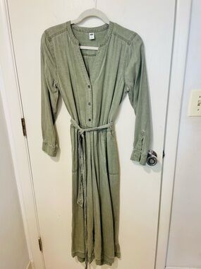 Old navy army green Henley jumpsuit V-neck, button-down long sleeve pants sz SP